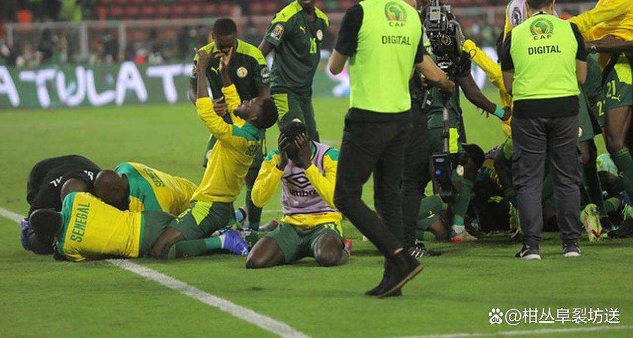 九游游戏平台-包含皇马遭遇争议判罚，裁判组回应：执法公正，信息全部拥有朋友人员.的词条